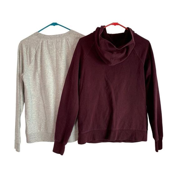 Lot of 2 Womens Sweatshirts Pullover Converse and Sonoma Size Medium 6250 - Picture 10 of 13